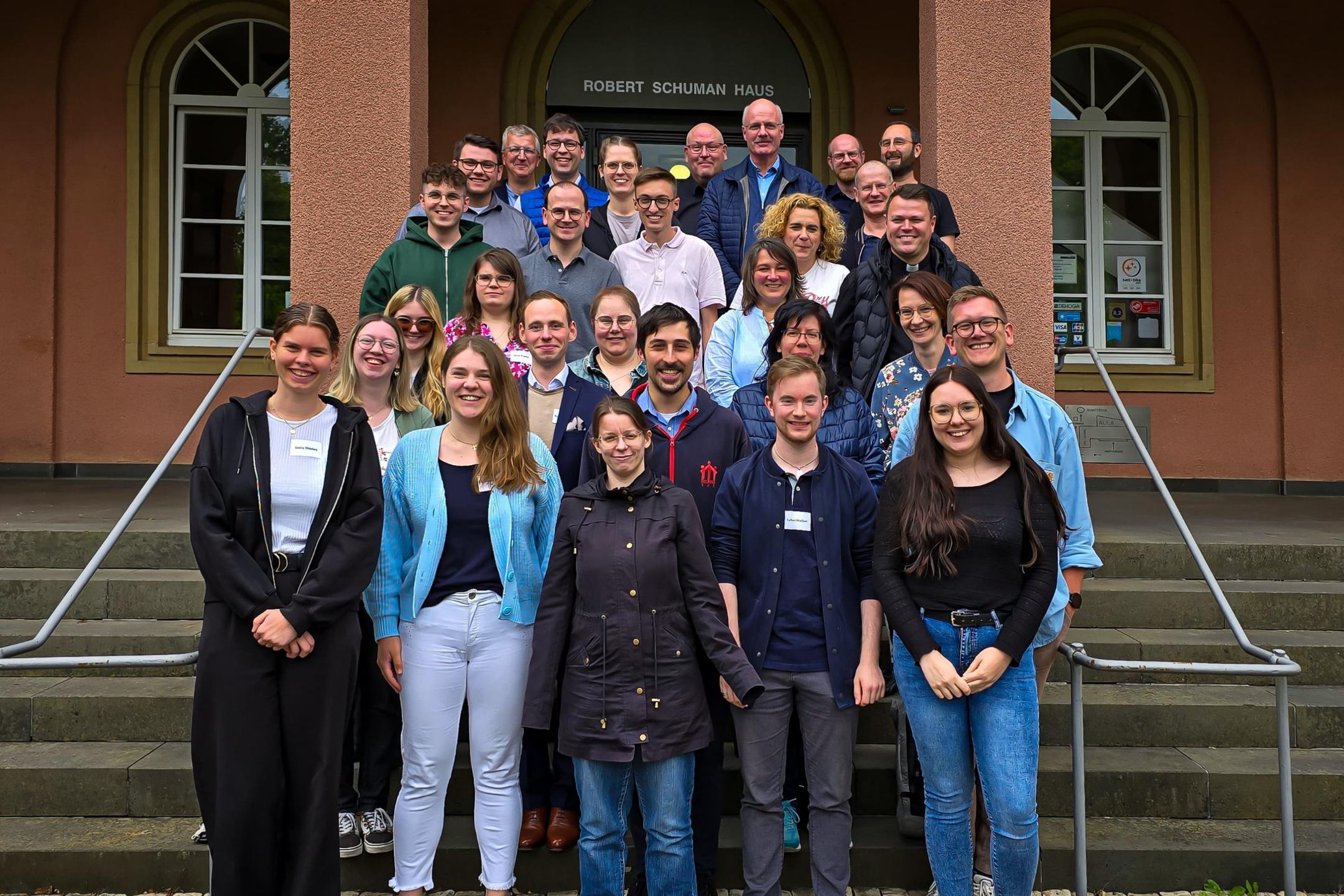 Theologiestudierende des Bistums Trier mit ihren Ausbildungsleitungen