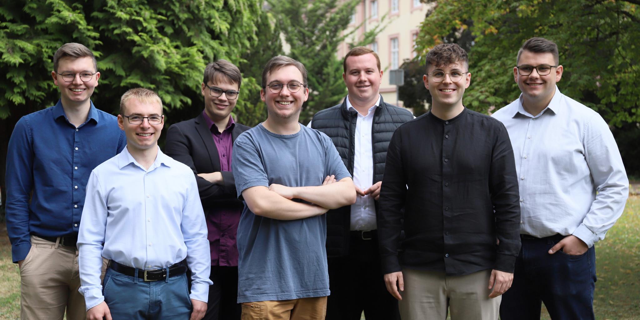 David Sawas, Riccardo Ragusa, Felix Mattes, Benedikt Lang, Tim Jung, Lars Felix Reiplinger, Noah Bach (v. l. n. r.)