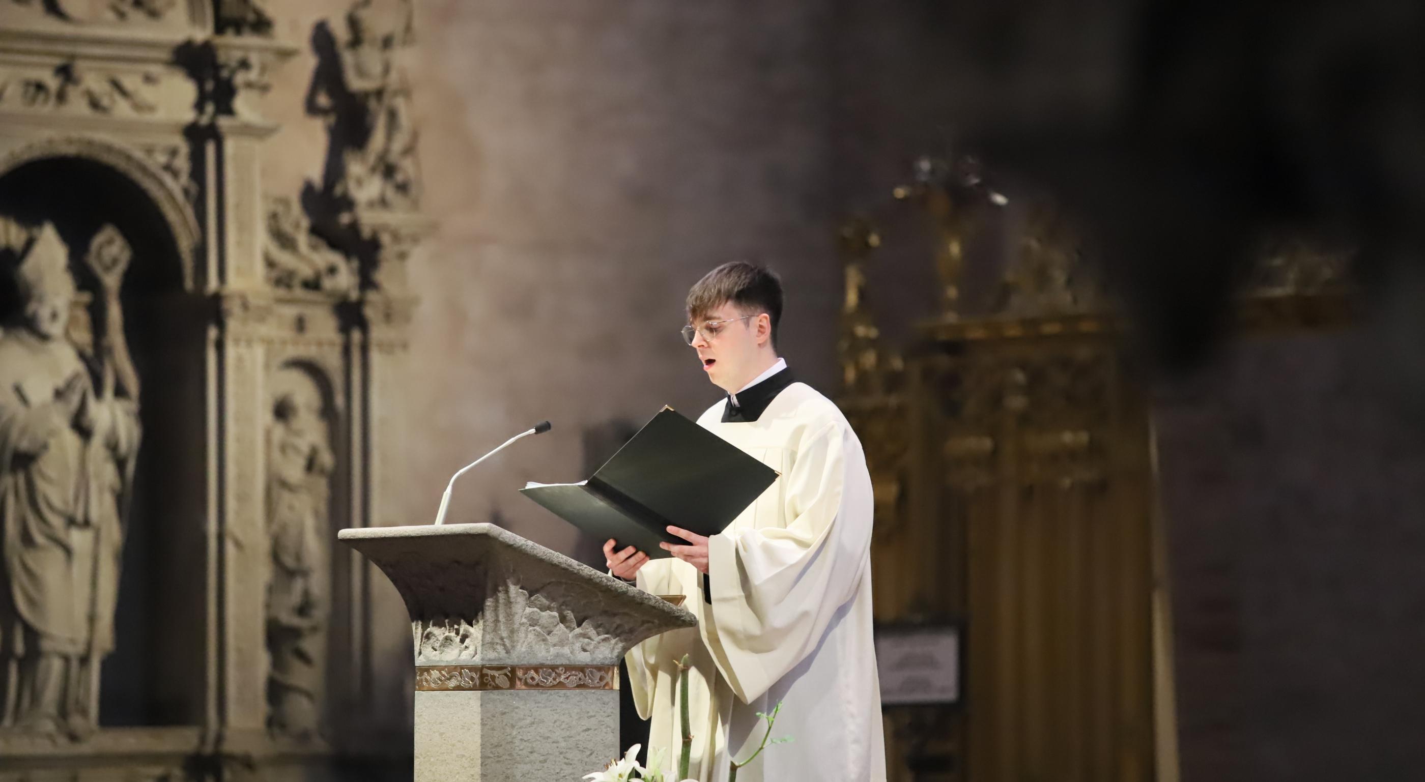 Kantorendienst bei der Priesterweihe