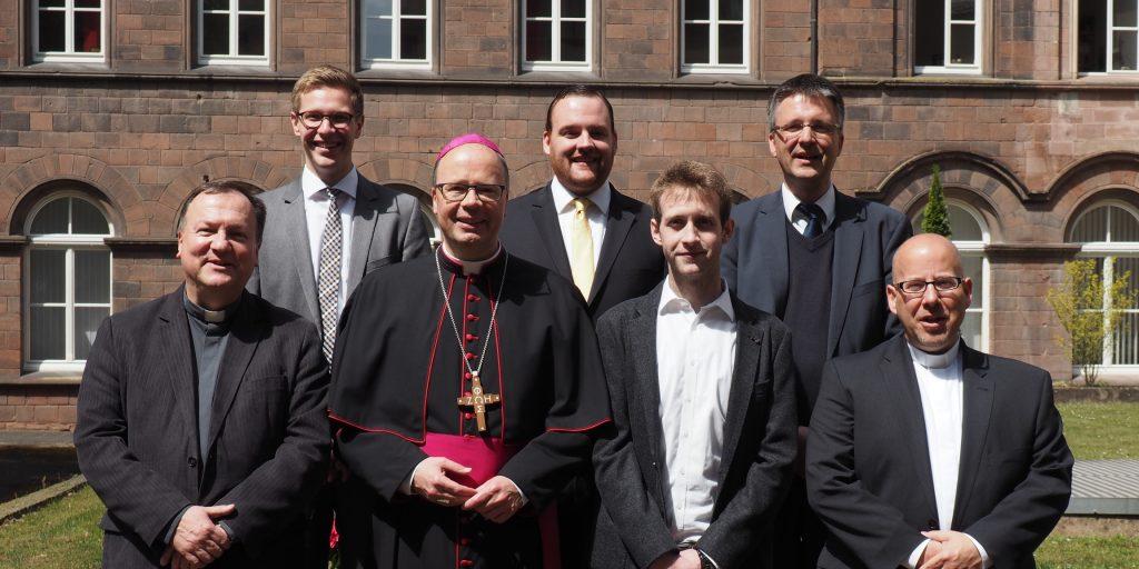 Gruppenbild bei Akolythatsbeauftragung (c) Bischöfliches Priesterseminar Trier Gruppenbild bei Akolythatsbeauftragung
