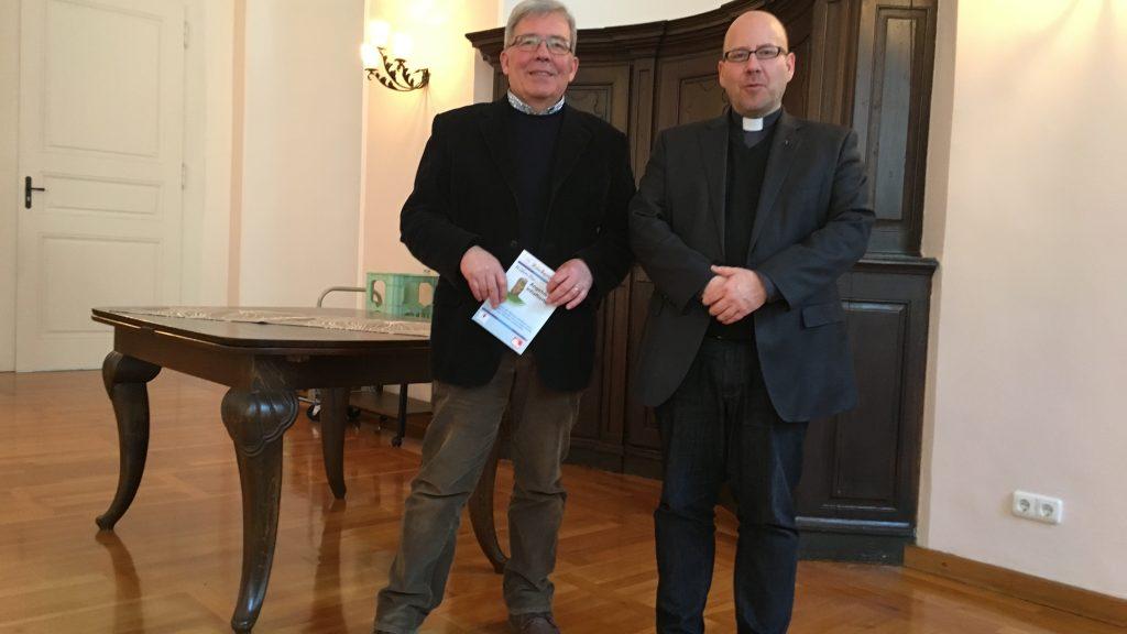 Spendenübergabe Projekt Rückenwind